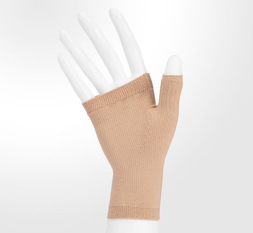 Picture of JUZO USA SOFT SEAMLESS GAUNTLET 20-30MMHG